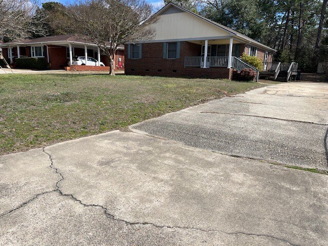 Building Photo - 1201 Martindale Dr