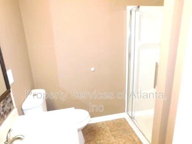 Building Photo - 1795 Devon Dr