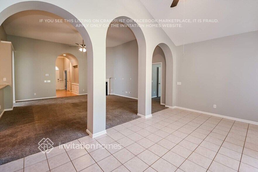 Building Photo - 16019 Lavenham Rd