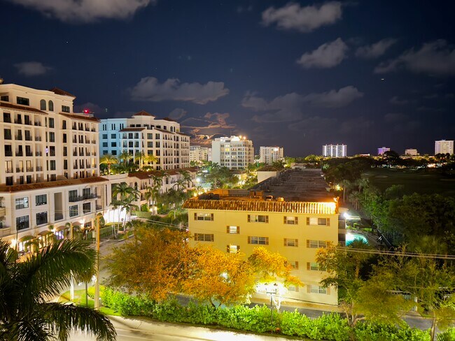 Building Photo - 99 SE Mizner Blvd