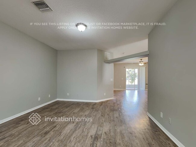 Building Photo - 3892 Manitoba Way