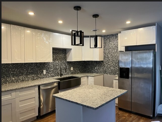 Kitchen - Peachwood Place