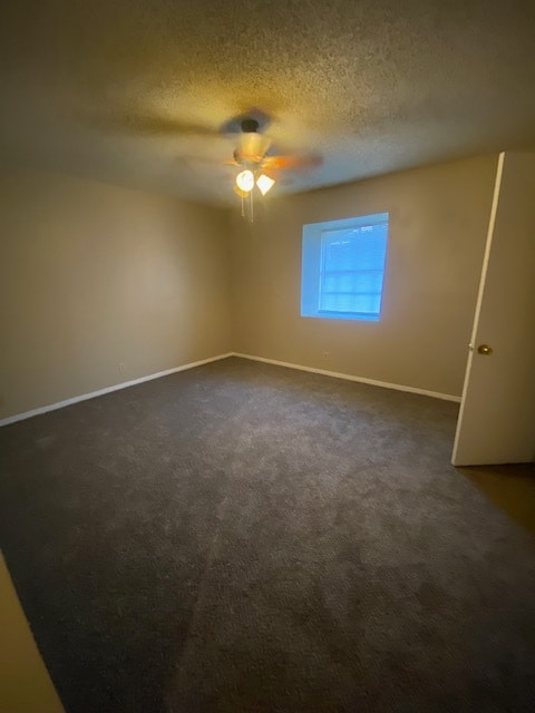 Building Photo - 605 Zoe Cir