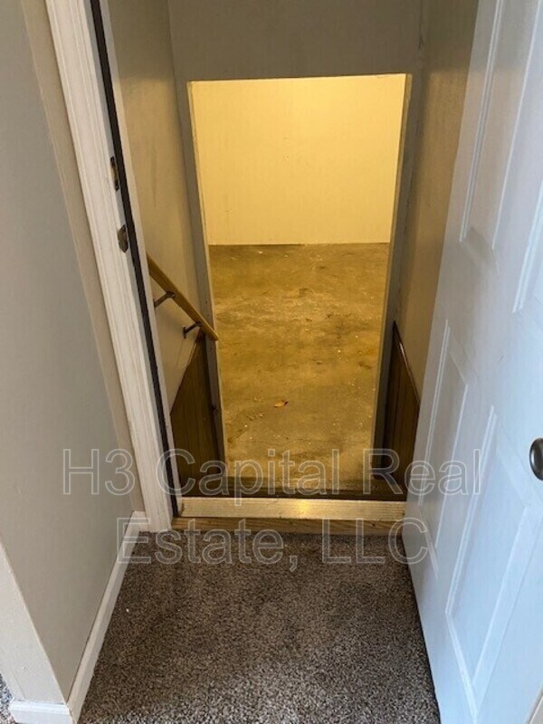 Building Photo - 1409 Poplar St