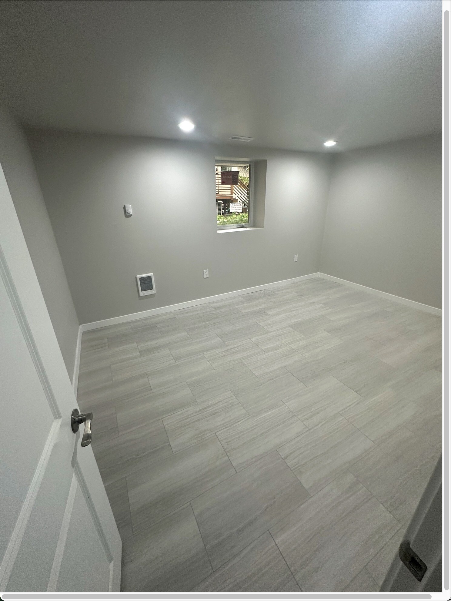 Building Photo - 522 25th Ave