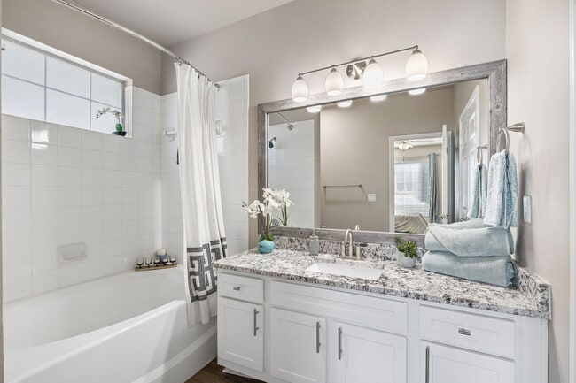 Building Photo - Sonterra Apartment Homes