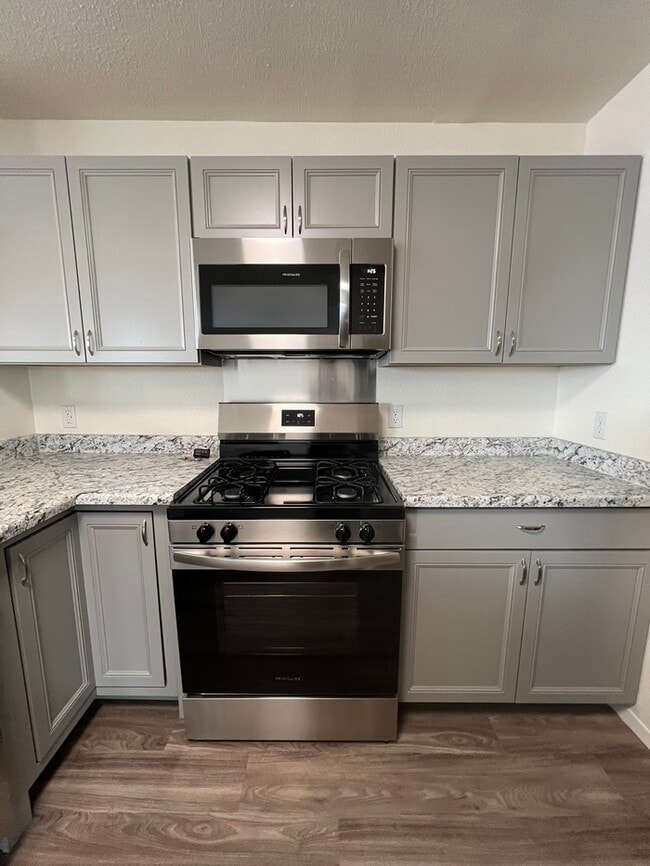 Building Photo - 1151 Dakota Dr