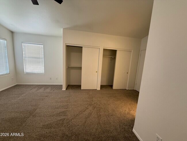 Building Photo - 4628 E Danbury Rd