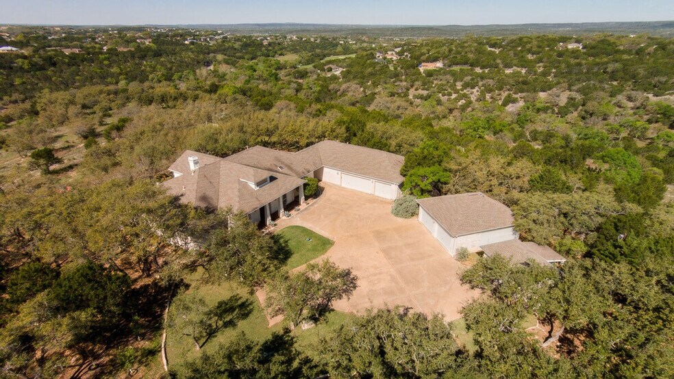 Building Photo - 20211 Rancho Cielo Ct