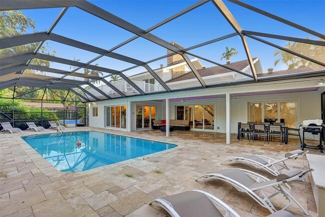 Building Photo - 2120 SW 28th Way