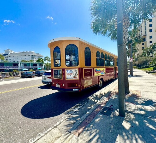 Building Photo - 440 S Gulfview Blvd