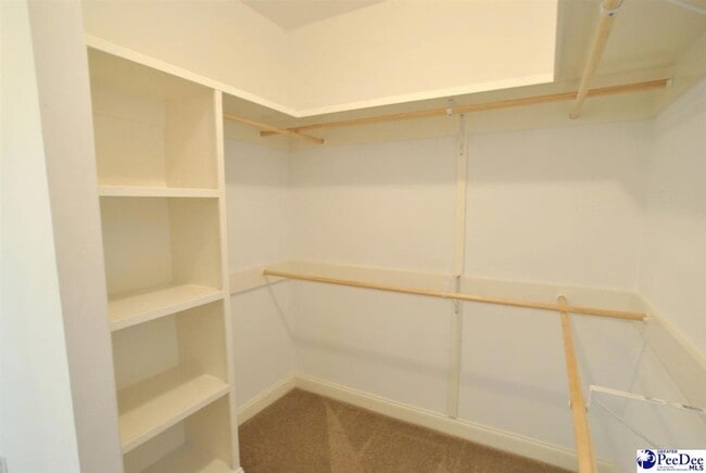 Building Photo - 1355 Millbank Dr