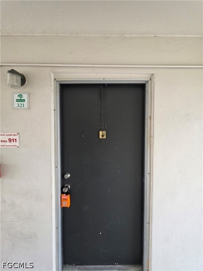 Building Photo - 1830 Maravilla Ave