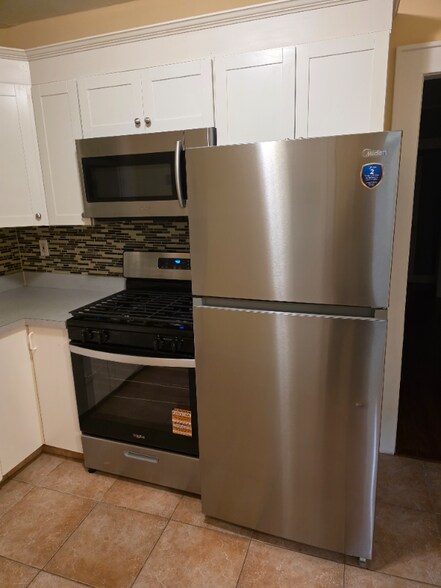 Building Photo - 12 Gillespie Rd