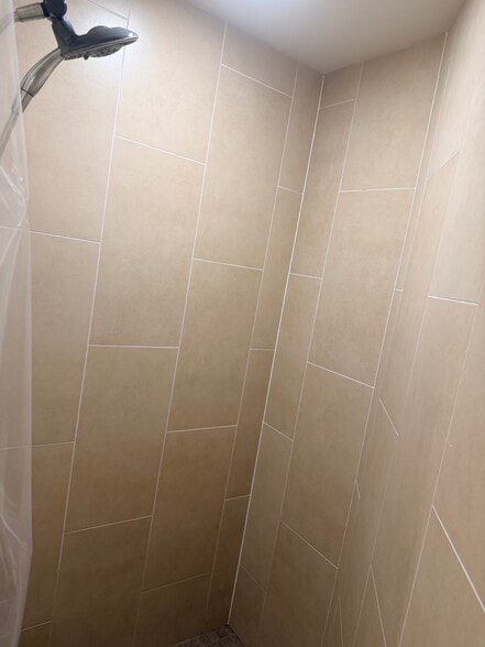 Building Photo - 1837 Kalakaua Ave