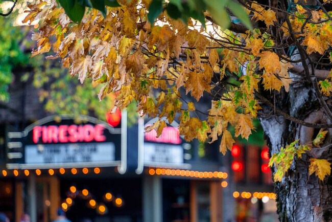 Building Photo - 529 NW 21st Ave