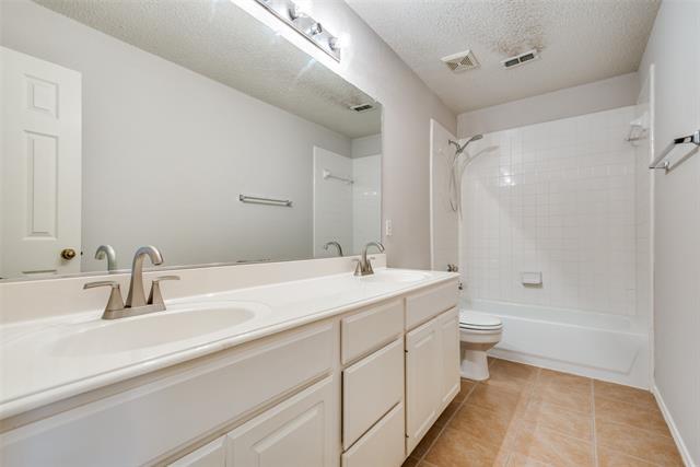 Building Photo - 3548 Brewster Dr