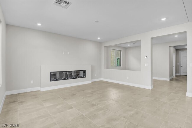 Building Photo - 6360 Pipers Brk Ln