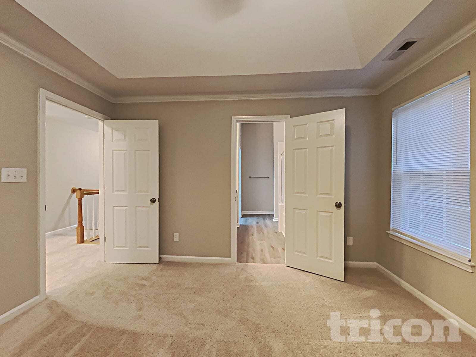 Building Photo - 6902 Fenwick Dr
