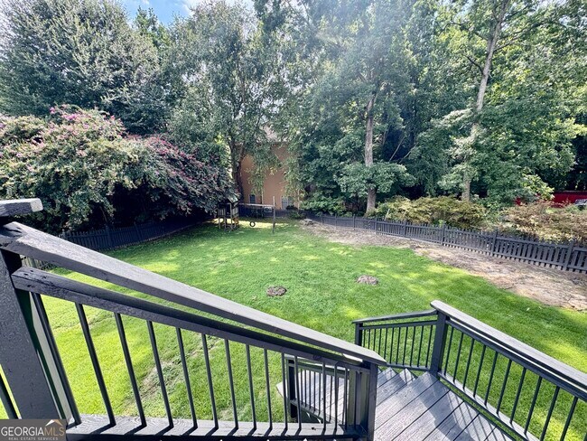 Building Photo - 1770 Highland Oaks Way NE