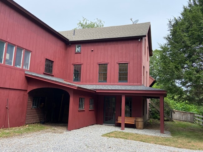 Building Photo - 95 Saybrook Rd