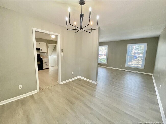Building Photo - 452 Cloverhill Pl