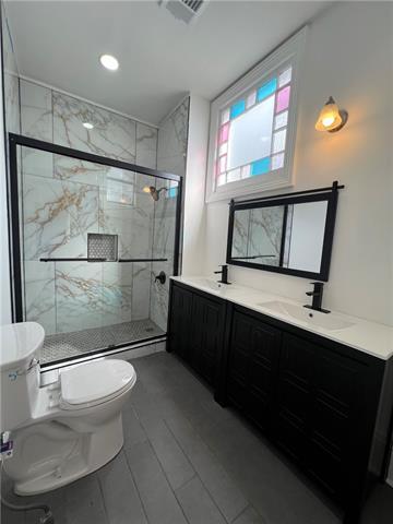 Building Photo - 6509 W End Blvd