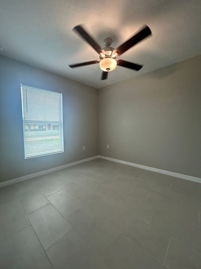 Building Photo - Your Dream Rental: Brand-New 4BR/3BA with Open Floor Plan
