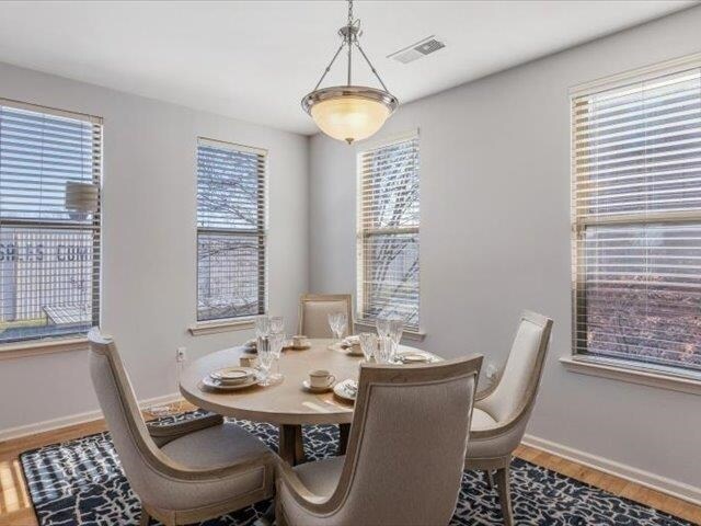 Building Photo - 580 S Main St