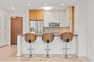 Building Photo - Stylish 1-Bedroom Unit at THE COLLECTION w...