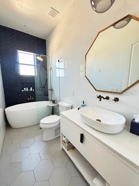 Building Photo - 3203 DE BAZAN Ave