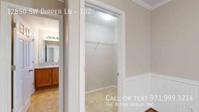Building Photo - 12850 SW Dipper Ln
