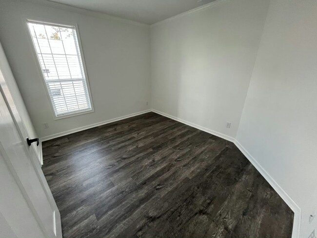 Building Photo - 3313 Caper Ct
