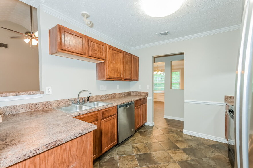 Building Photo - 1453 Virgil Pond Ln