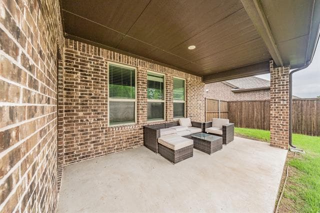 Building Photo - 8246 Cotton Patch Ln