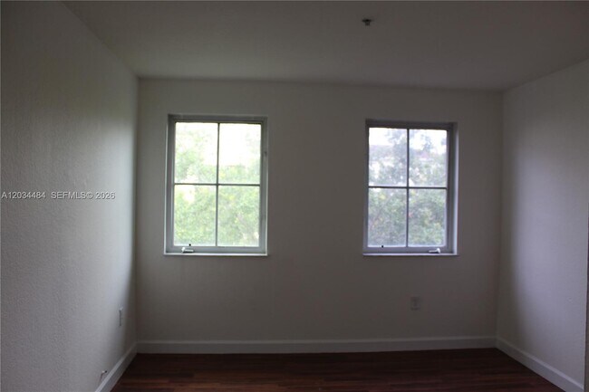 Building Photo - 4445 SW 160th Ave