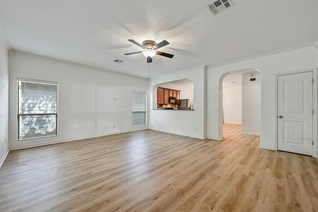 Building Photo - 2408 Amur Dr