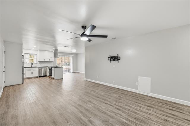 Building Photo - 2209 Normandy Dr