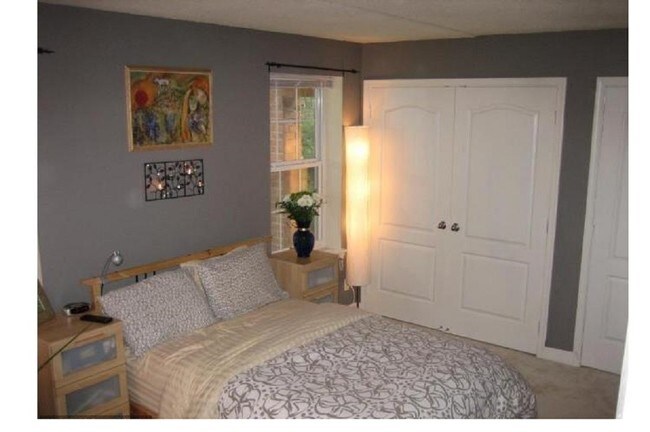 Building Photo - 3900 Chesterwood Dr