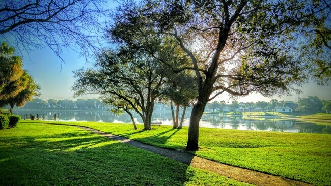 Building Photo - 3130 Millwood Terrace