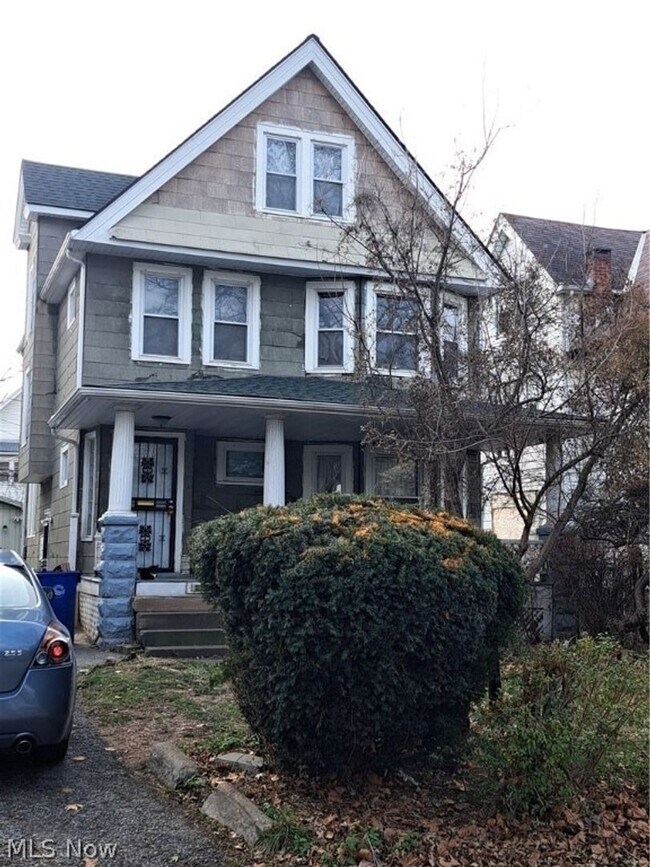 Primary Photo - Section 8 Accepted!