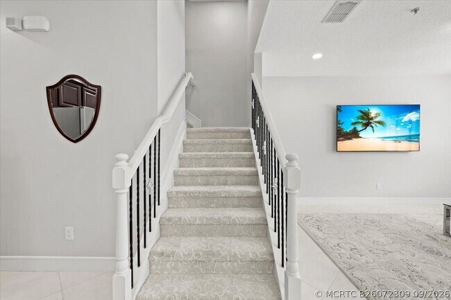 Building Photo - 4980 NW 15th Ave
