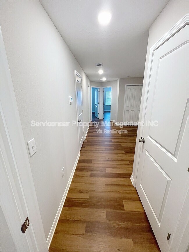 Building Photo - 9605 Mulberry Marsh Ln
