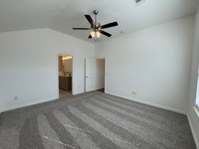 Building Photo - 253 Park Ln