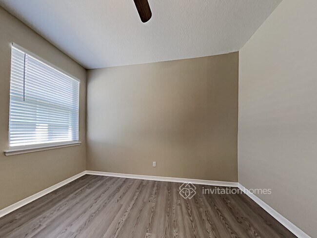 Building Photo - 110 Brassington Dr