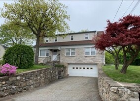 Building Photo - 26 Beechwood Ave
