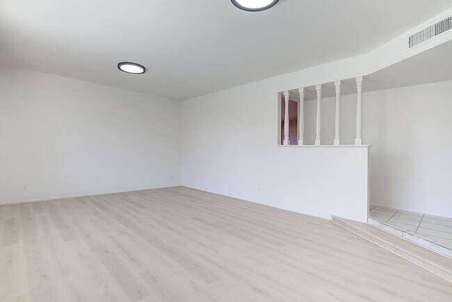 Building Photo - Spacious 4BR Tempe Home with Private Pool Near ASU