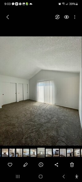 Master bedroom also three closet - 1215 S 43rd Ave