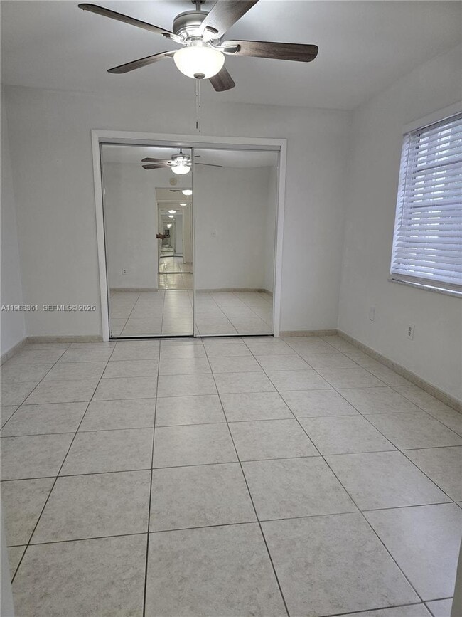 Building Photo - 2787 SW 34th Ct