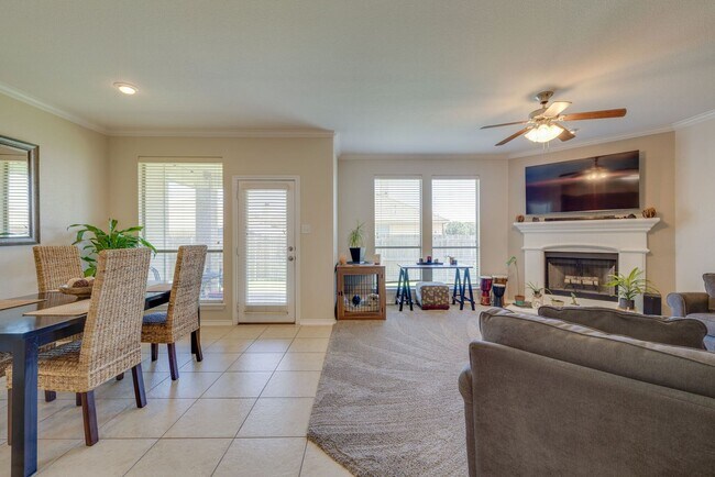 Building Photo - 10826 Calderwood Ln
